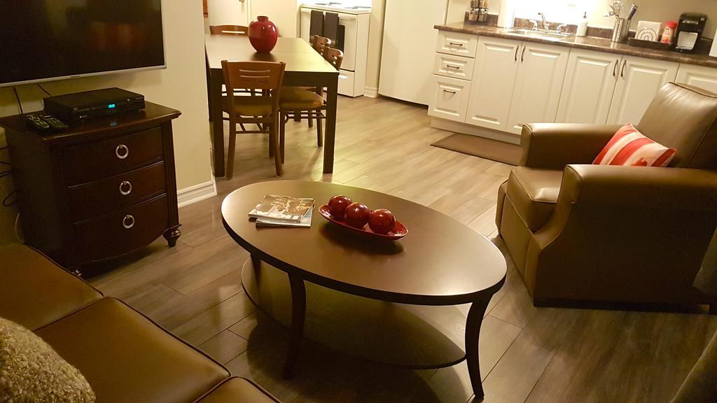 1-Bedroom Apartment Sweet #8 By Amazing Property Rentals Gatineau Bagian luar foto