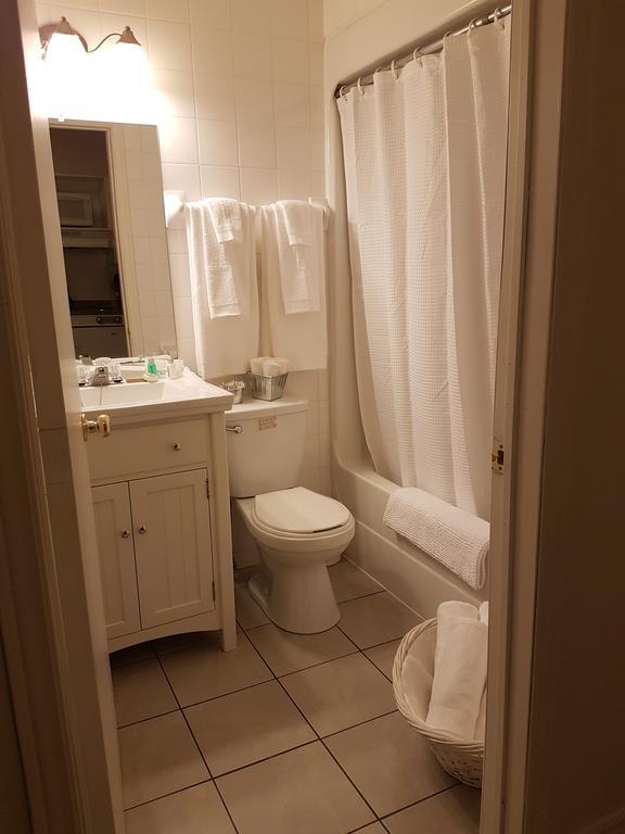 1-Bedroom Apartment Sweet #8 By Amazing Property Rentals Gatineau Bagian luar foto